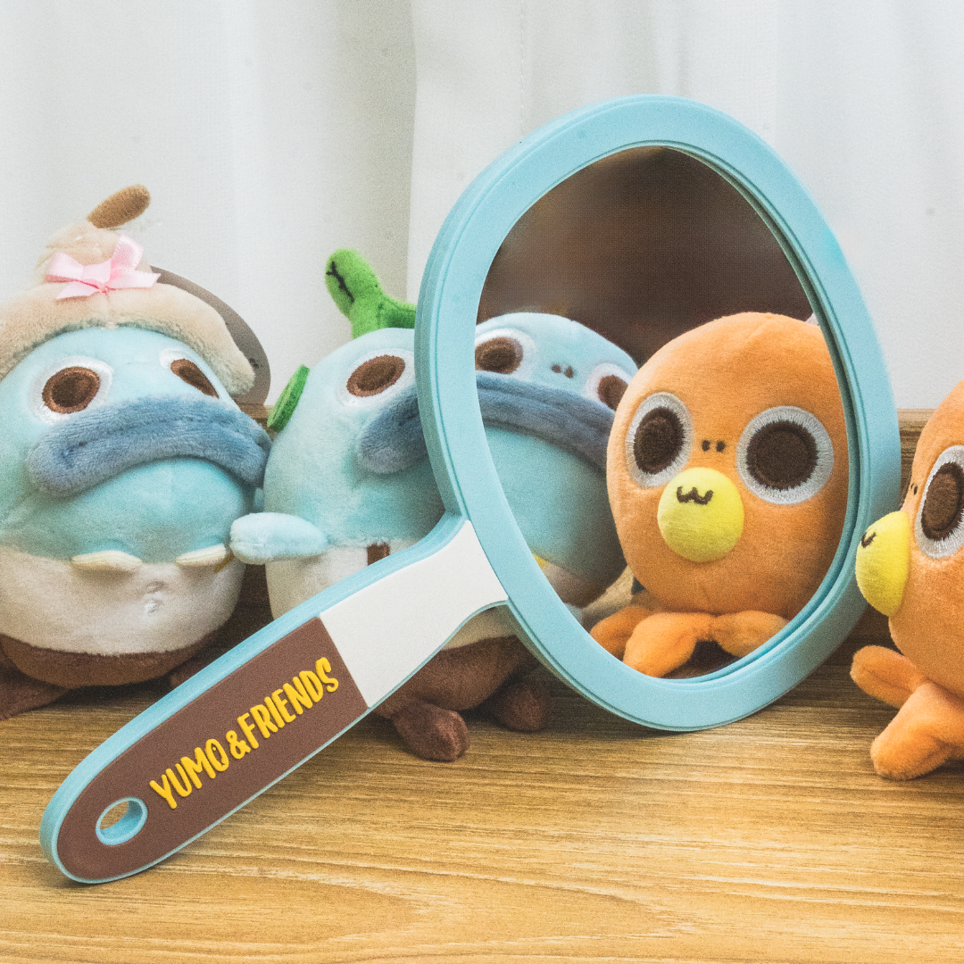 Yumo & Friends – 3D Mirror - DGSQUARED