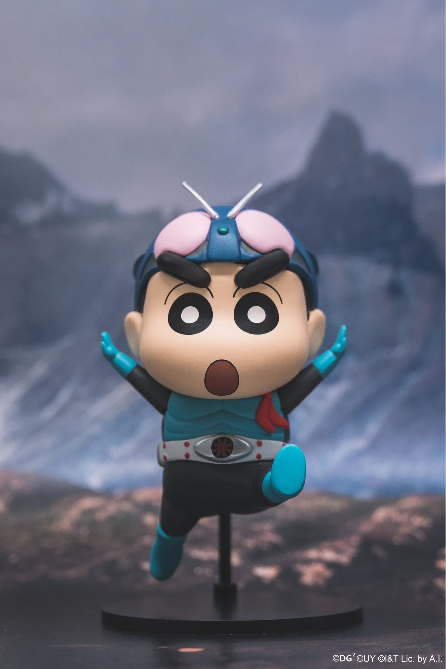Crayon Shinchan x Masked Rider – Blind Box - DGSQUARED