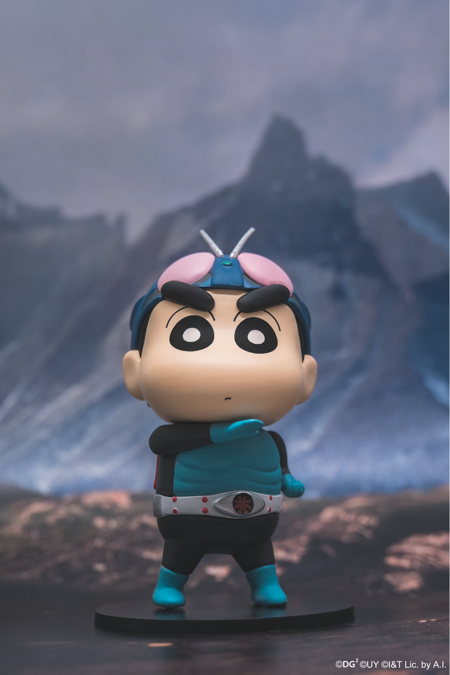 Crayon Shinchan x Masked Rider – Blind Box - DGSQUARED