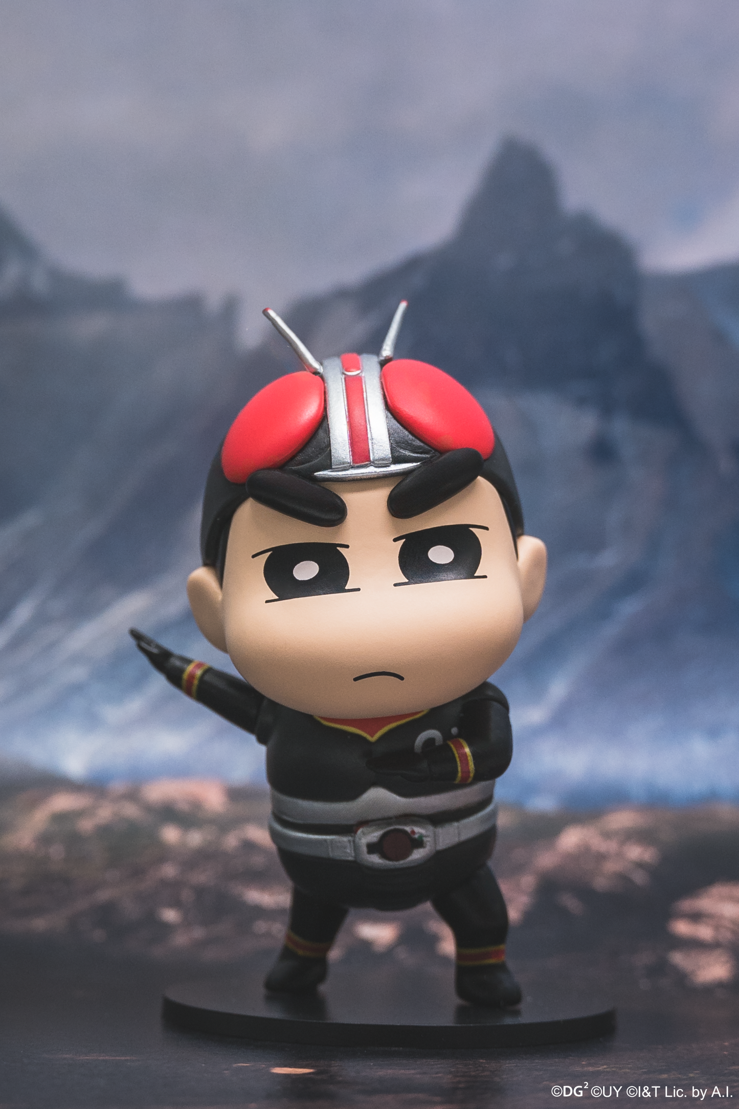 Crayon Shinchan x Masked Rider – Blind Box - DGSQUARED