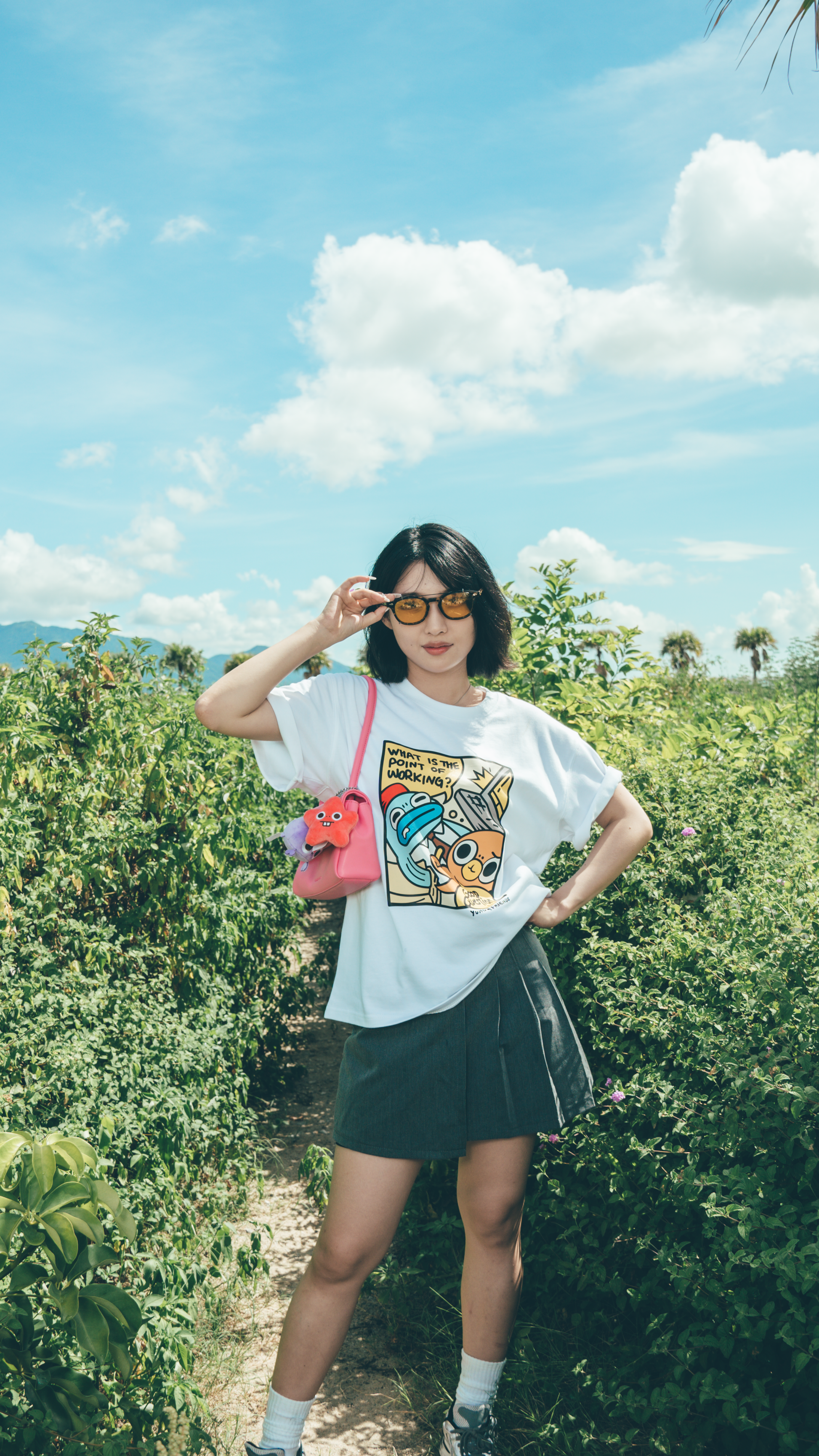 Yumo & Friends – What is the point Tee - DGSQUARED