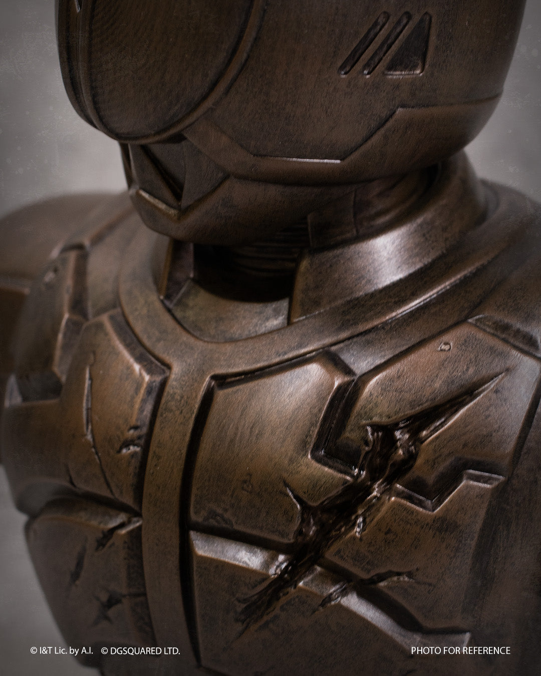 Kamen Rider Faiz Vinyl Half Bust Statue - Bronze color (Pre-order)